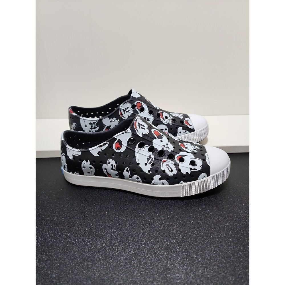 Native Shoes Disney's Mickey Mouse Black/White/Red Size 5